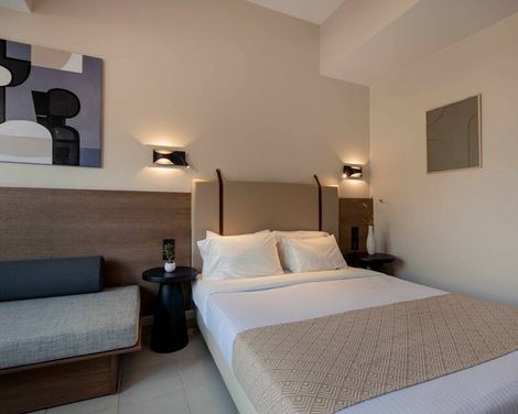 Dimitra Hotel & Apartments