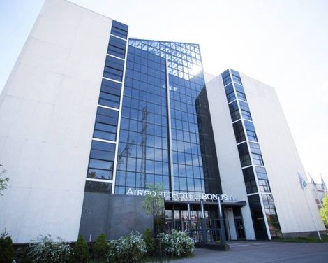 Skyline Airport Hotel