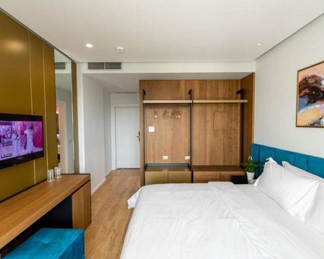 Ames Hotel & Spa