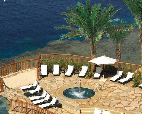 Reef Oasis Blue Bay Resort