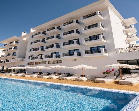 Chimaera Hotel