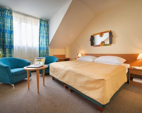 EA Hotel Tosca-0