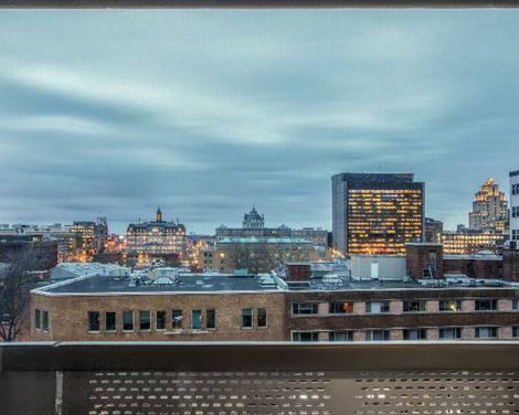 Hotel Faubourg Montreal-2