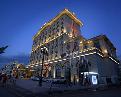 Lord's Palace Hotel