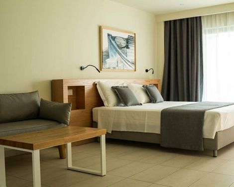 Kyma Suites