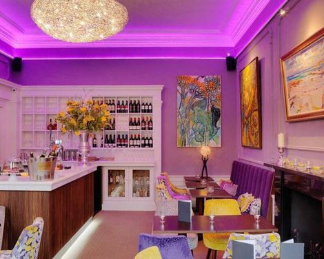 24 Royal Terrace Hotel