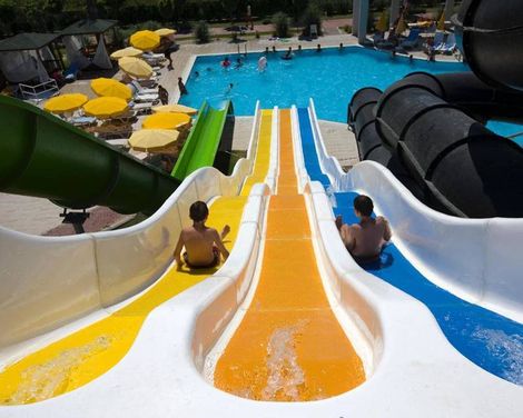 Saturn Palace Resort