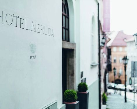 Design Hotel Neruda