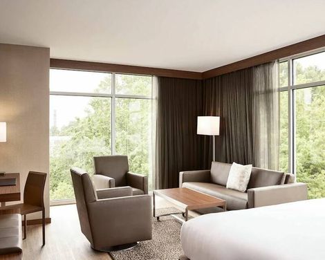 Ac Hotel By Marriott Atlanta Perimeter-3