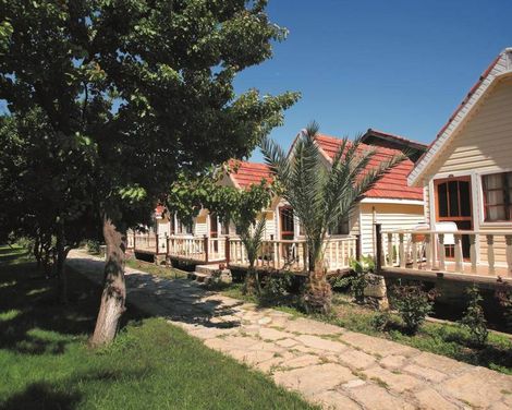 Nova Beach Hotel
