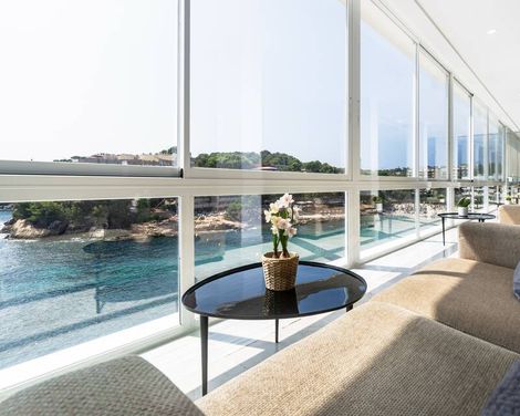 Globales Cala Viñas