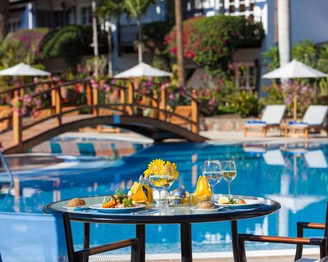 Seaside Grand Hotel Residencia