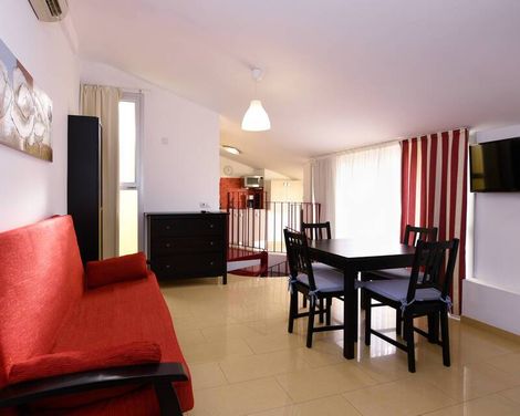Neptuno Apartments