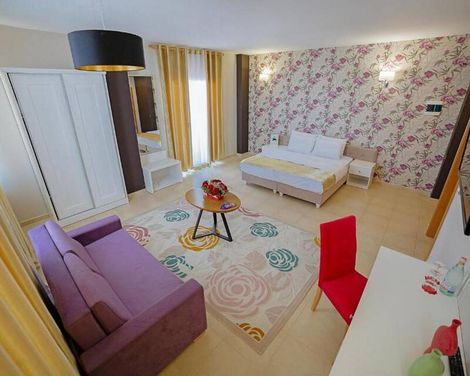 Sun Hotel