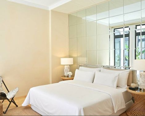 Mandola Rosa, A Resort to Live