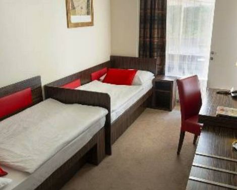 EA Hotel Crystal Palace-3