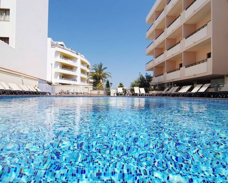 Invisa Hotel La Cala-1
