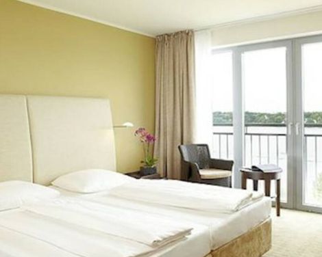 elaya hotel hamburg finkenwerder