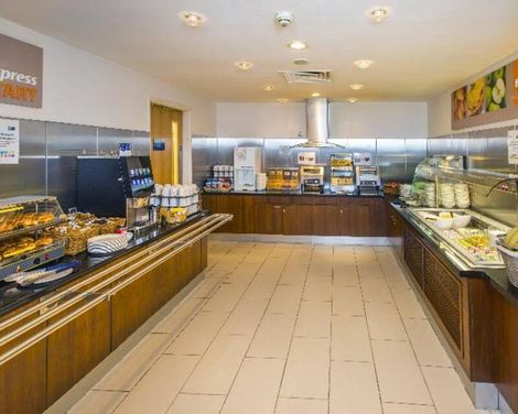 Holiday Inn Express Edinburgh Royal Mile