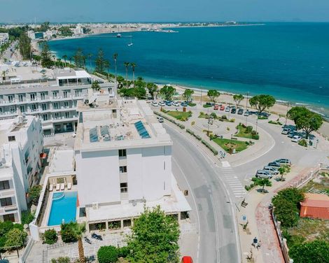 Zephyros Hotel