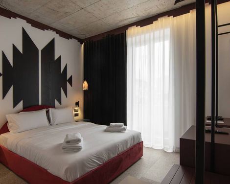 Bazaar Hotel