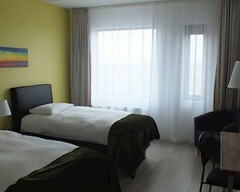 Airport Hotel Aurora-1