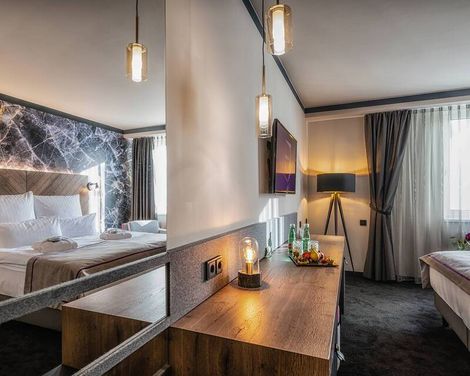 FourSide Hotel Salzburg, Trademark Collection by Wyndham-0