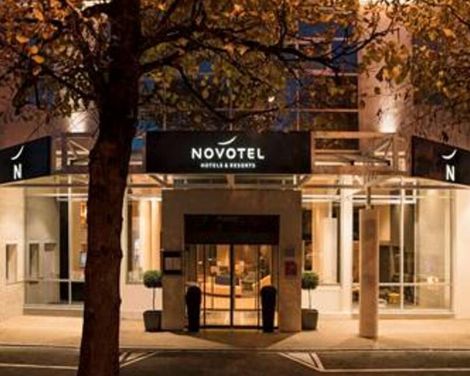 Novotel Château de Versailles-0