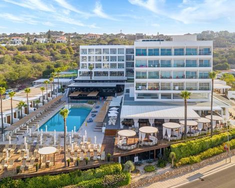Napa Mermaid Hotel & Suites