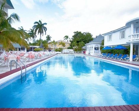 SeaGarden Beach Resort