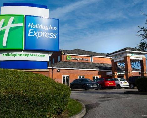 Holiday Inn Express Manchester - East