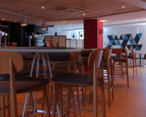 Holiday Inn Express London - Stansted Airport