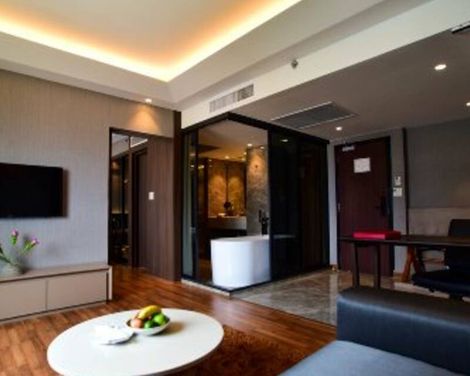 Ramada Plaza by Wyndham Bangkok Menam Riverside-1
