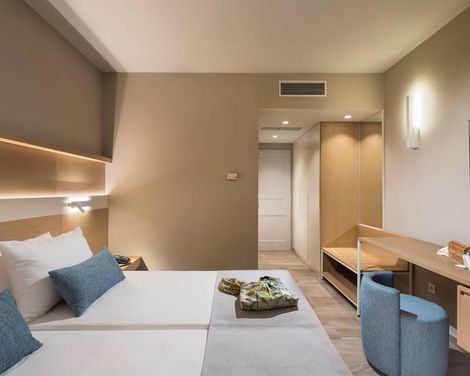 Aeolos Beach Hotel