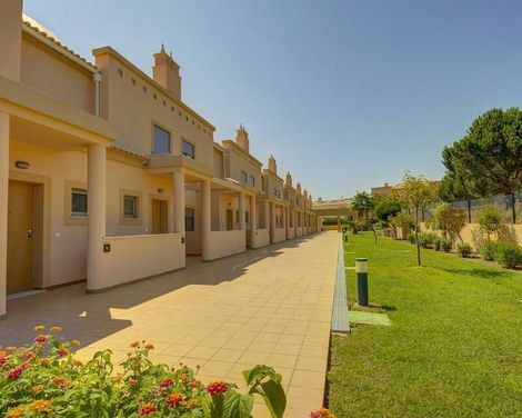 Pinheiros da Balaia Villas
