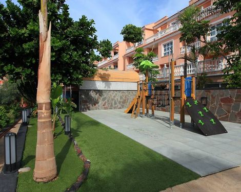 Hotel El Duque-0