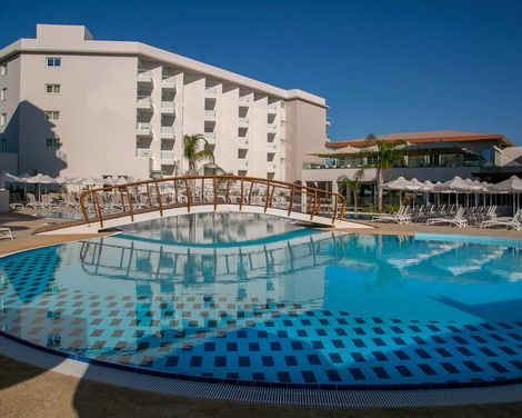 Vangelis Hotel & Suites