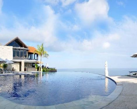 Blue Point Bay Villas & Spa