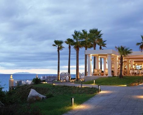 Mandola Rosa, A Resort to Live