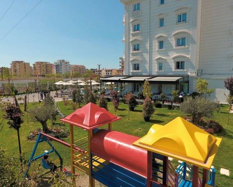 Flower Hotel