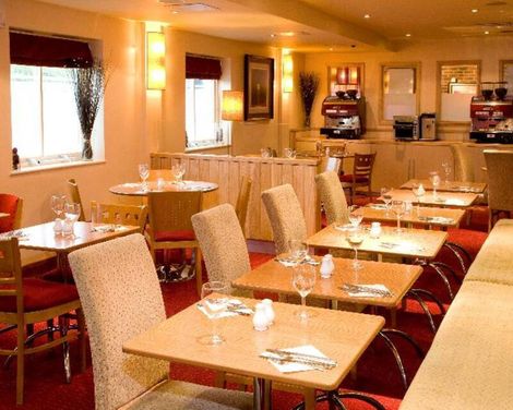 Premier Inn London Heathrow Airport M4/J4