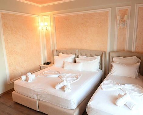 Onufri Hotel & SPA