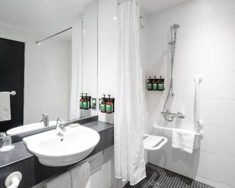 Crowne Plaza London Docklands