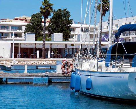 Marina Club Lagos Resort