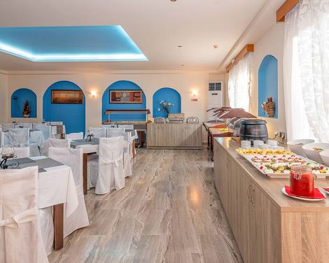 Anthoula Village Hotel