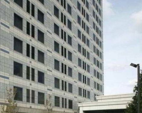 Hampton Inn NY-JFK-1