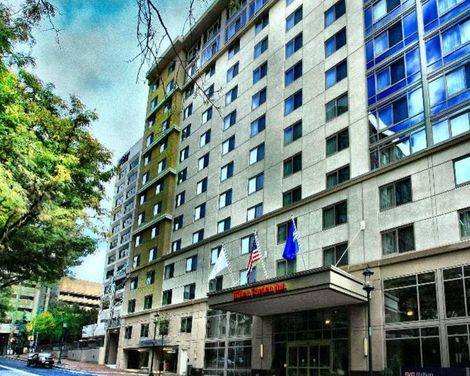 Hilton Garden Inn Washington DC/Bethesda-1