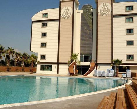 Orfeus Queen Hotel