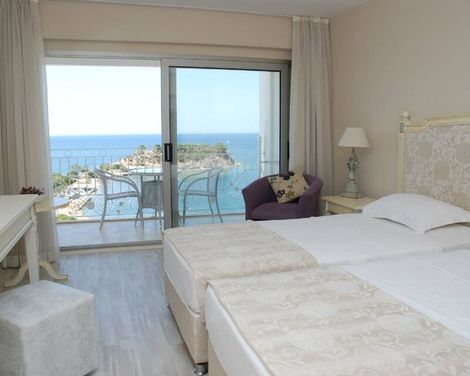 La Vista Boutique Hotel & Spa-3