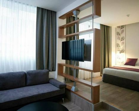 Amazon Hotel Athens